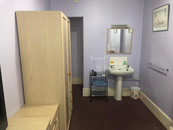 St James's House : photo 5 de la chambre chambre simple standard avec salle de bains commune