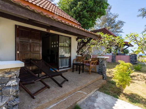 Gooddays Lanta Beach Resort SHA : photo 2 de la chambre bungalow deluxe - vue sur jardin