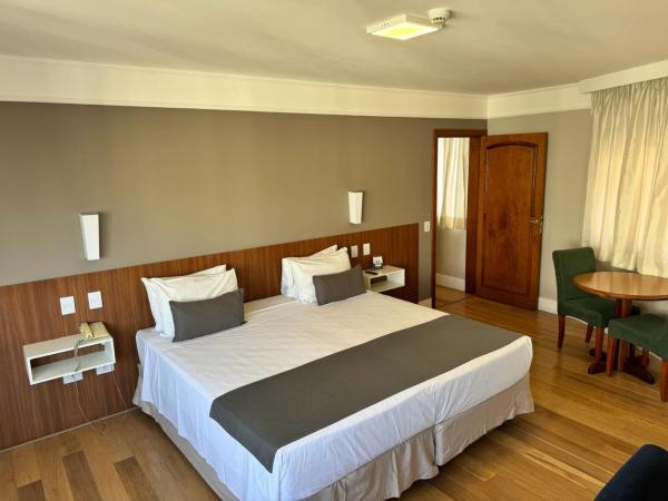 Hotel Trianon Paulista : photo 1 de la chambre chambre supérieure lit queen-size