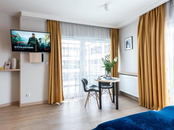 InPoint Aparthotel Grzegórzecka 11 : photo 2 de la chambre studio avec balcon 