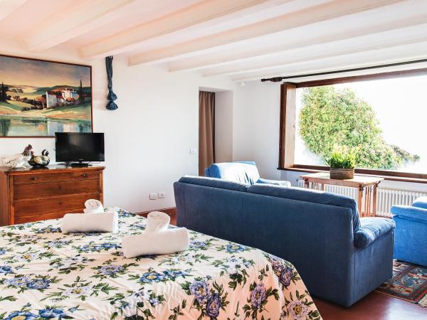 Collina di Verona Borgo San Mattia : photo 6 de la chambre appartement supérieur