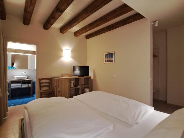 Collina di Verona Borgo San Mattia : photo 4 de la chambre chambre deluxe double ou lits jumeaux