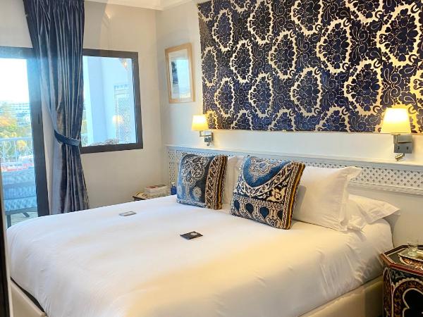 Dar Nour : photo 1 de la chambre suite deluxe avec lit king-size