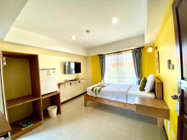 Chinda Boutique Hotel - SHA Certified : photo 6 de la chambre chambre simple avec balcon