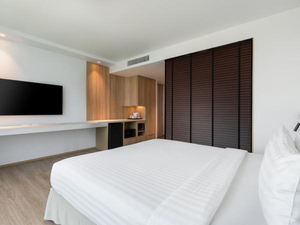 VIC 3 Bangkok Hotel : photo 3 de la chambre chambre double premier