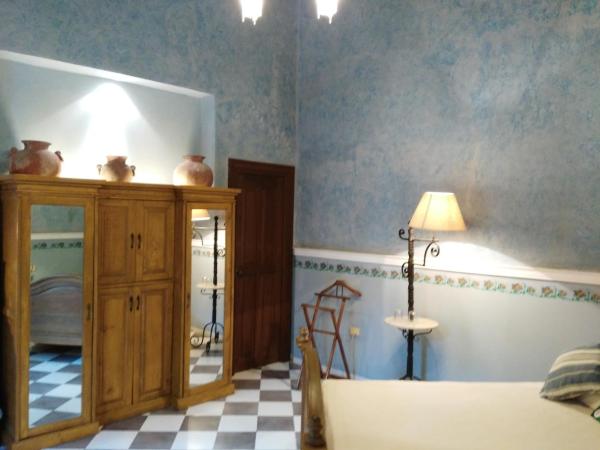 Hotel Boutique La Mision De Fray Diego : photo 4 de la chambre deluxe suite 1 double bed & garden view