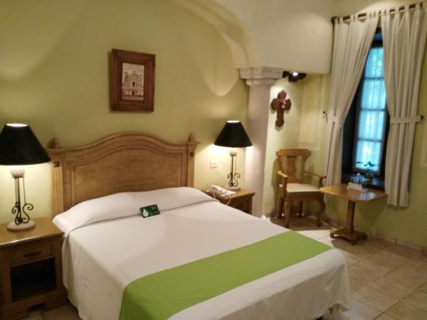 Hotel Boutique La Mision De Fray Diego : photo 3 de la chambre chambre standard avec 1 lit queen-size