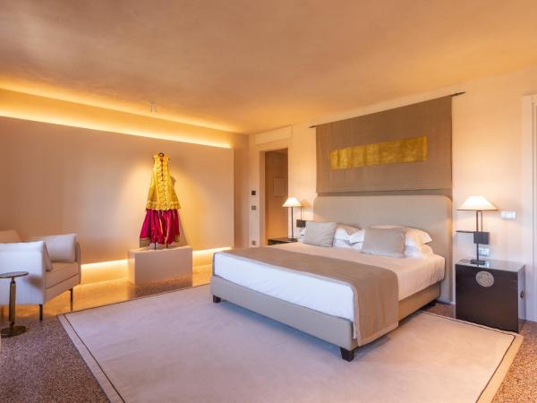 Hotel Palazzo Durazzo Suites : photo 1 de la chambre chambre double deluxe - vue sur mer