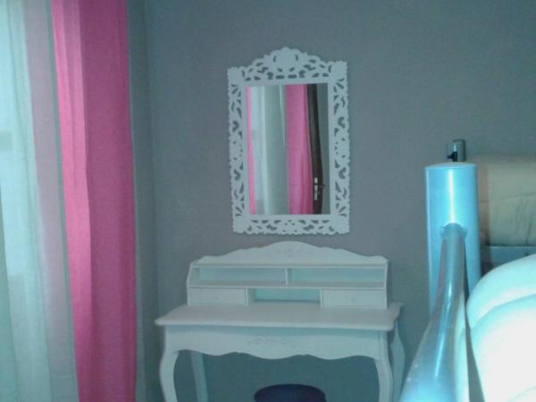 Granada Old Town Hostel : photo 2 de la chambre lit superposé dans dortoir pour femmes de 4 lits