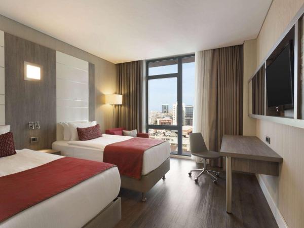 Ramada Encore Istanbul Bayrampasa : photo 2 de la chambre chambre lit queen-size - fumeurs