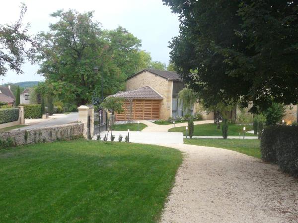 Les Jardins du Porche : photo 8 de la chambre appartement 2 chambres de luxe avec jardin privé