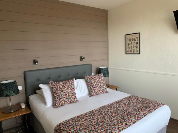 La Bonbonniere - Sure Hotel Collection by Best Western : photo 3 de la chambre chambre lit queen-size standard - non-fumeurs