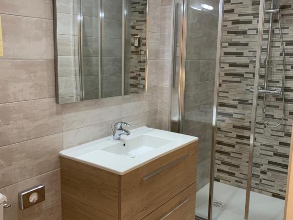 La Bonbonniere - Sure Hotel Collection by Best Western : photo 2 de la chambre chambre lit queen-size supérieure - non-fumeurs