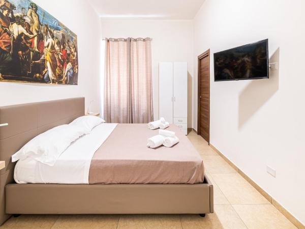 Corso 138 By DomusExtra : photo 6 de la chambre chambre double avec salle de bains privative