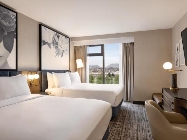 Radisson Blu Vancouver Airport Hotel & Marina : photo 2 de la chambre chambre 2 lits queen-size - non-fumeurs