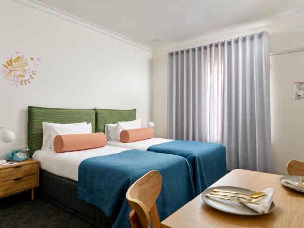 Baileys Parkside Motel by VetroBlu : photo 4 de la chambre chambre lits jumeaux