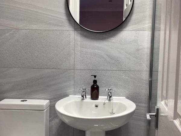 Aachen Hotel : photo 5 de la chambre chambre double/lits jumeaux avec salle de bains