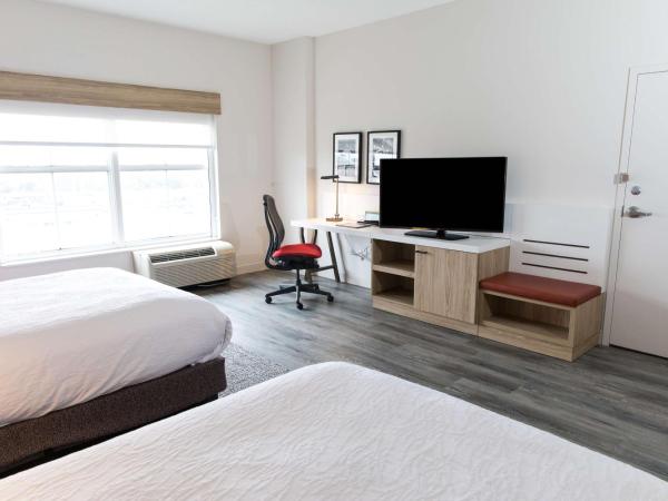 Hilton Garden Inn Savannah Historic District : photo 2 de la chambre chambre deluxe avec 2 lits queen-size