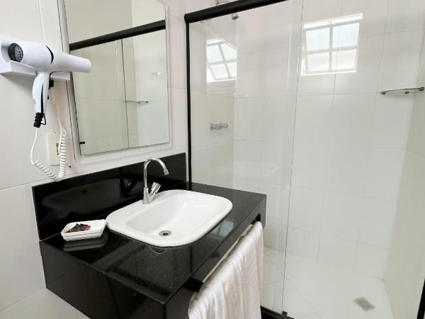 Hotel Monte Alegre : photo 2 de la chambre chambre double supérieure