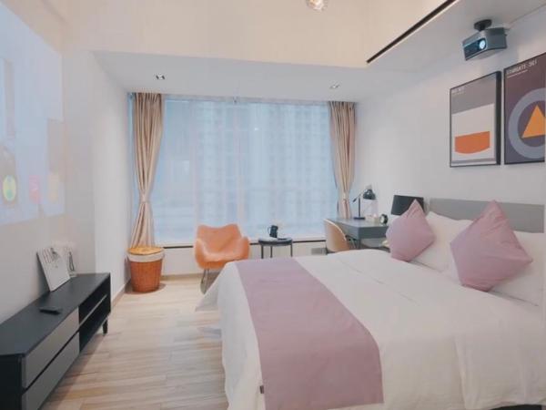 深圳金中环服务公寓-深业上城店 Golden Central Serviced Residence Shenzhen-UpperHills : photo 1 de la chambre chambre double supérieure