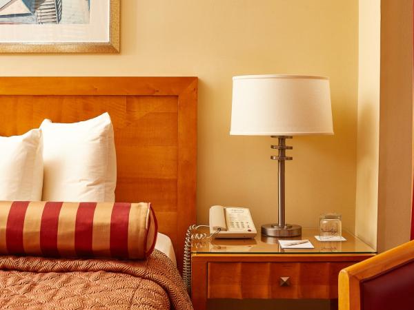 Alexander Inn : photo 4 de la chambre chambre lit queen-size deluxe