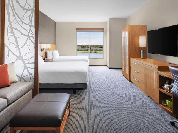 Hyatt Place Jacksonville St. Johns Town Center : photo 3 de la chambre chambre avec 2 lits queen-size et baignoire accessible aux personnes à mobilité réduite