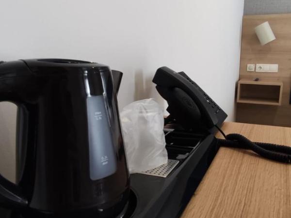 Hotel Parking Miradoiro de Belvís : photo 8 de la chambre chambre double