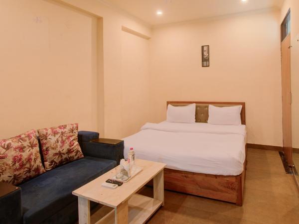 Hotel Bhagwati Palace : photo 4 de la chambre chambre triple classique