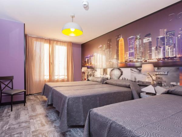 JC Rooms Madrid Rio : photo 7 de la chambre chambre triple standard
