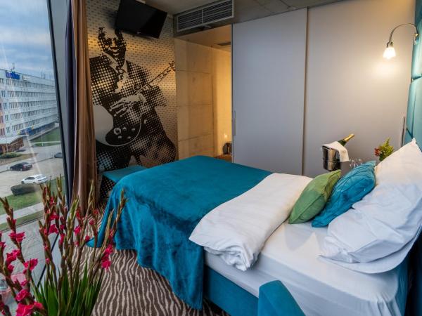 Sono Hotel : photo 3 de la chambre chambre simple avec salle de bains privative