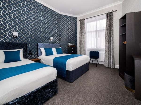 Mentone Hotel : photo 7 de la chambre chambre triple