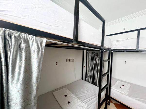 Dar Oussama : photo 3 de la chambre dortoir pour femmes 4 lits