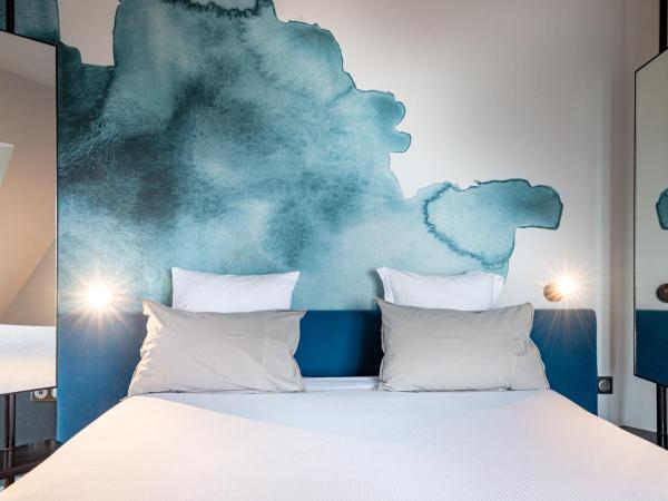 Hôtel de la Cité : photo 4 de la chambre duplex familial avec kitchenette - vue sur mer