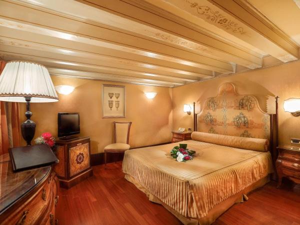 Hotel Colombina : photo 4 de la chambre chambre double ou lits jumeaux classique