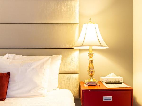 Hotel St. James : photo 2 de la chambre chambre lit king-size - accessible aux personnes à mobilité réduite