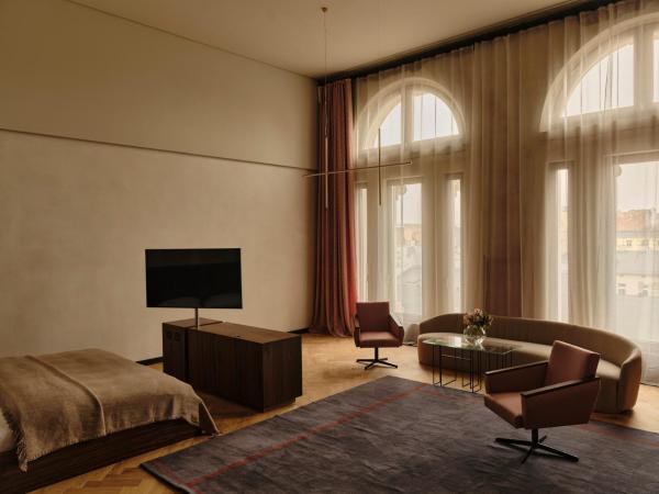 Grand Hotel : photo 5 de la chambre loft