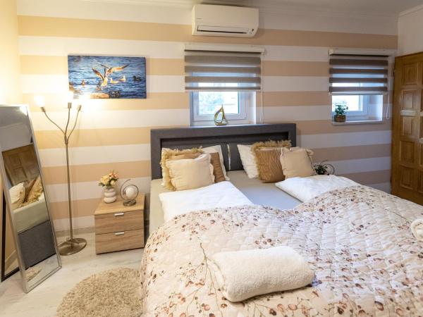 Balaton Fantasy Villa : photo 5 de la chambre chambre double deluxe