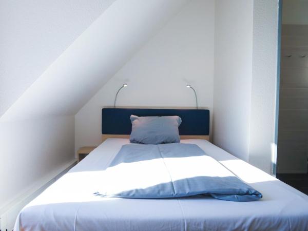 acama Hotel & Hostel Kreuzberg : photo 1 de la chambre chambre simple