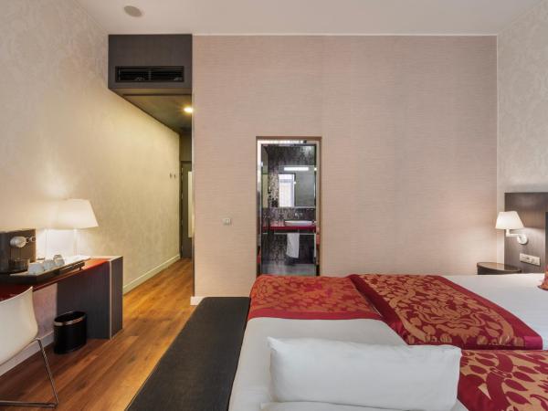 Eurostars Palazzo Zichy : photo 4 de la chambre chambre double deluxe avec lit d'appoint