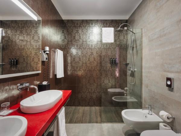 Eurostars Palazzo Zichy : photo 1 de la chambre chambre de luxe 