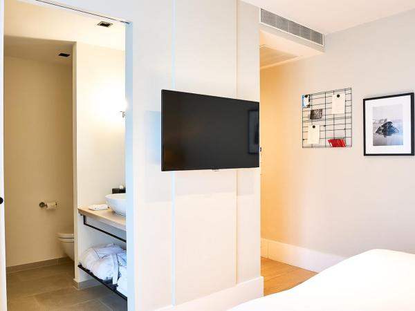 Hotel FRANQ : photo 4 de la chambre chambre classique