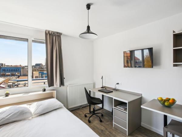All Suites Appart Hôtel Dunkerque : photo 1 de la chambre studio avec grand lit simple