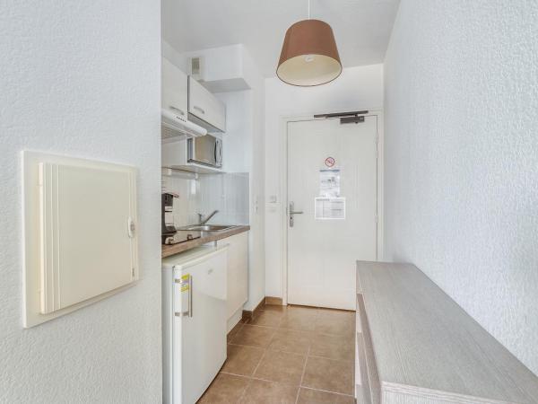 All Suites Appart Hôtel Dunkerque : photo 5 de la chambre studio standard avec lit double (1-2 adultes)