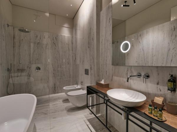 Grand Hotel : photo 7 de la chambre chambre double deluxe