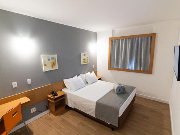 Hotel Mega Polo : photo 4 de la chambre chambre double supérieure