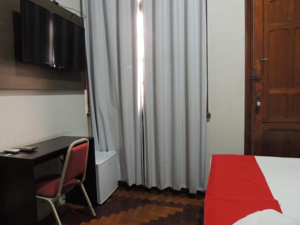 Hotel Gontijo Belo Horizonte - Próximo a Rodoviária e Praça Sete : photo 8 de la chambre chambre lits jumeaux avec balcon