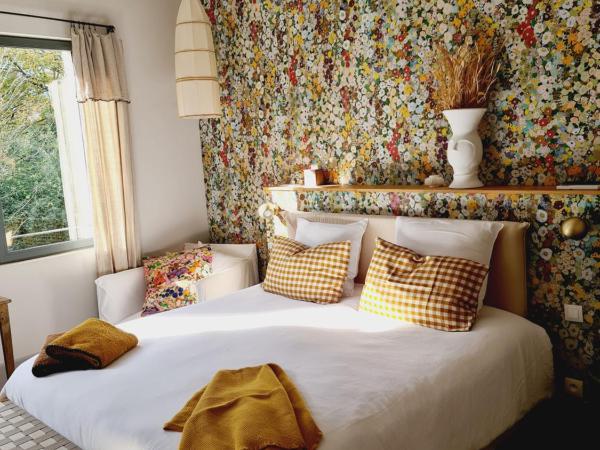 La Magnanerie de l'Isle B&B : photo 5 de la chambre chambre double - vue sur jardin