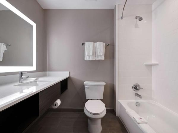 Motel 6 Dallas, TX Methodist Charlton Medical Ctr : photo 4 de la chambre chambre lit king-size - accessible aux personnes à mobilité réduite