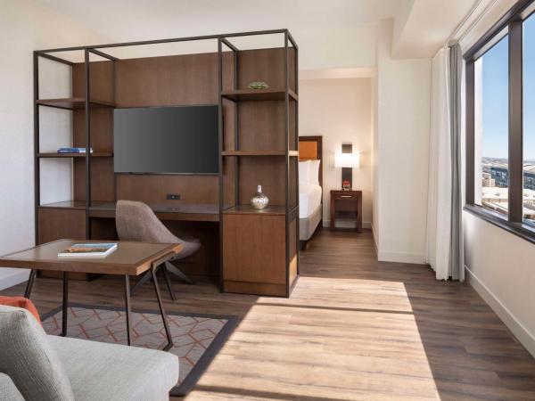 Hyatt Regency Phoenix : photo 6 de la chambre suite exécutive