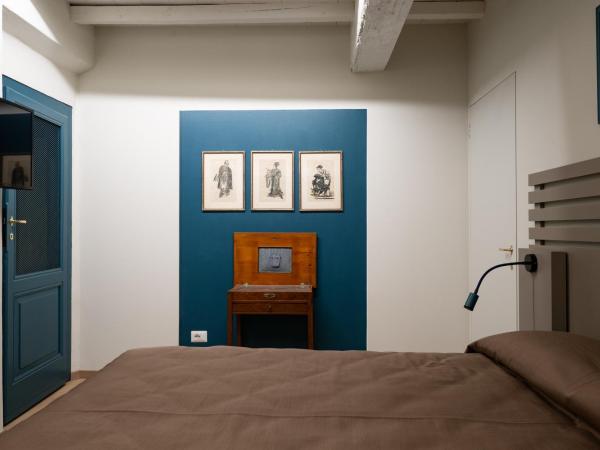 Borgo35 : photo 2 de la chambre chambre double ou lits jumeaux avec salle de bains privative